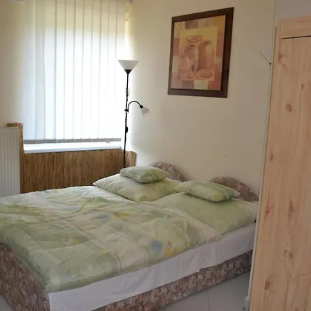Arany Tisza Apartmanhaz Poroszlo Exterior photo