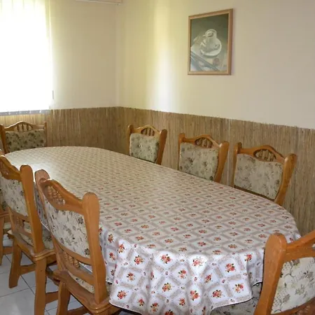 Arany Tisza Apartmanhaz Poroszlo Exterior photo