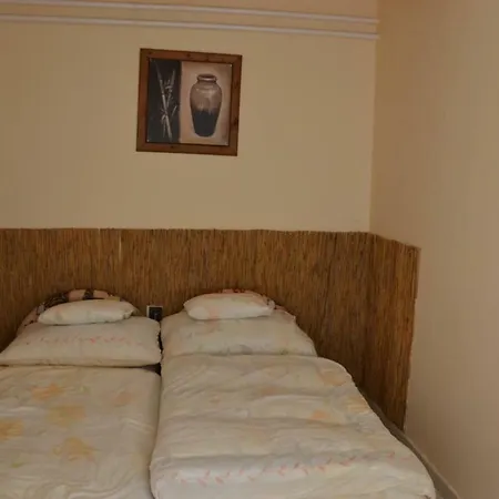 Arany Tisza Apartmanhaz Poroszlo Exterior photo