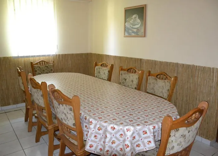 Arany Tisza Apartmanhaz